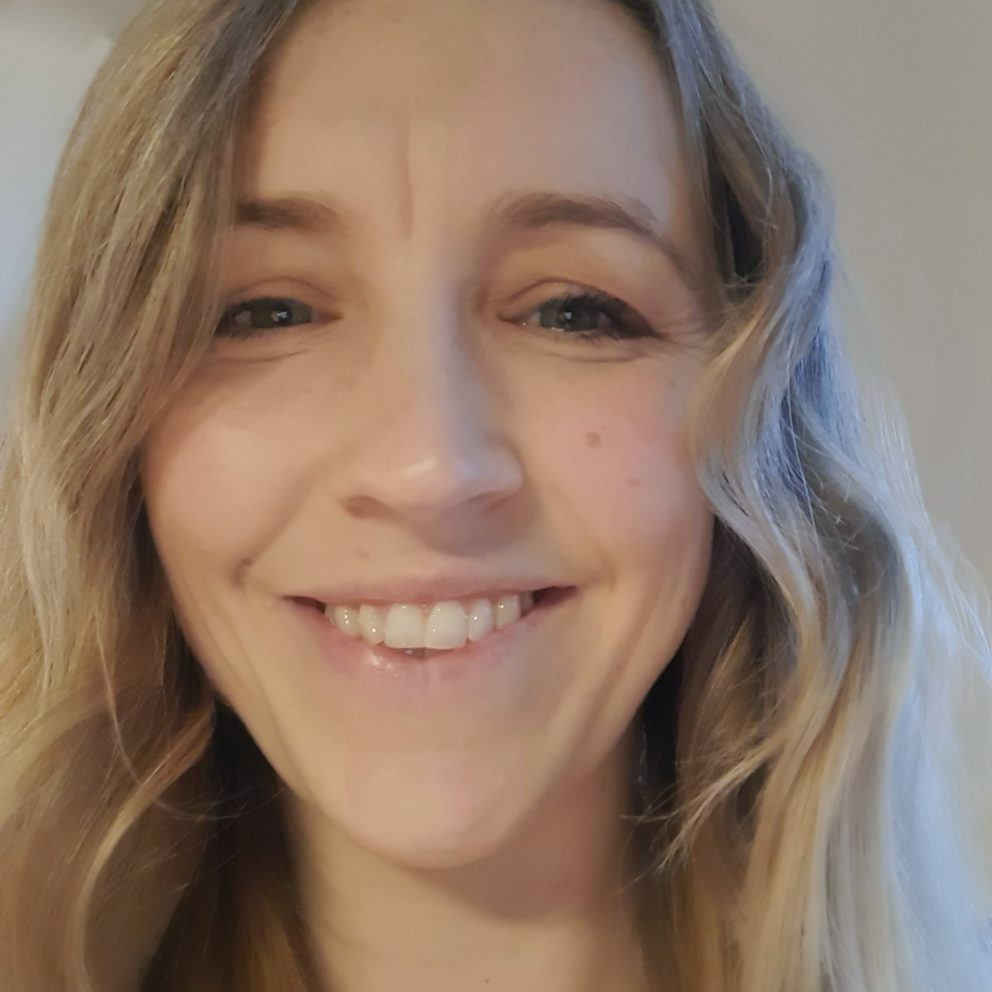 Image shows head shot of Laura Walker